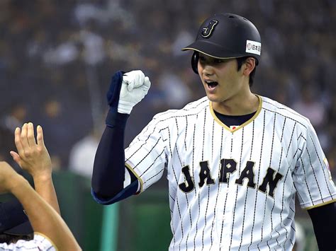 Shohei Ohtani Mlbs Newest Star — Photos Background And More