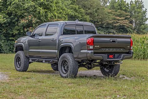 35 Inch Lift Kit Toyota Tacoma 4wd 2005 2023 Rough Country