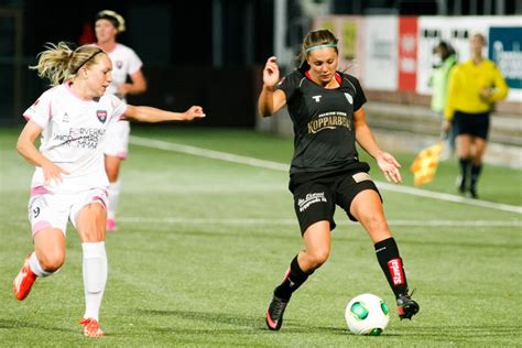 Find the perfect lieke martens stock photos and editorial news pictures from getty images. Hard werken brengt dromen in vervulling voor Lieke Martens