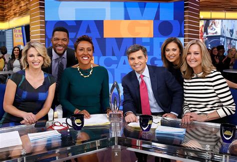 Inside Michael Strahans First Months At Good Morning America E