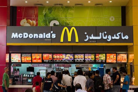 Mcdonalds Traveling By Yourself Dubai Mall Dubai