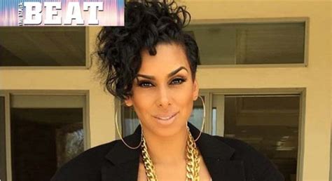 Laura Govan Sues Gilbert For Kicking Her Out Selling Engagement Ring Black America Web