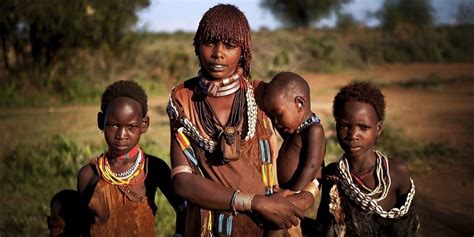 Afrikansk Stam Nakenbilder Bilder Av Kvinnor
