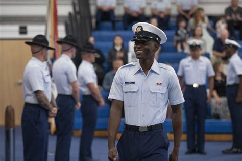 Heres Your Chance To Grow The Coast Guards Workforce United States
