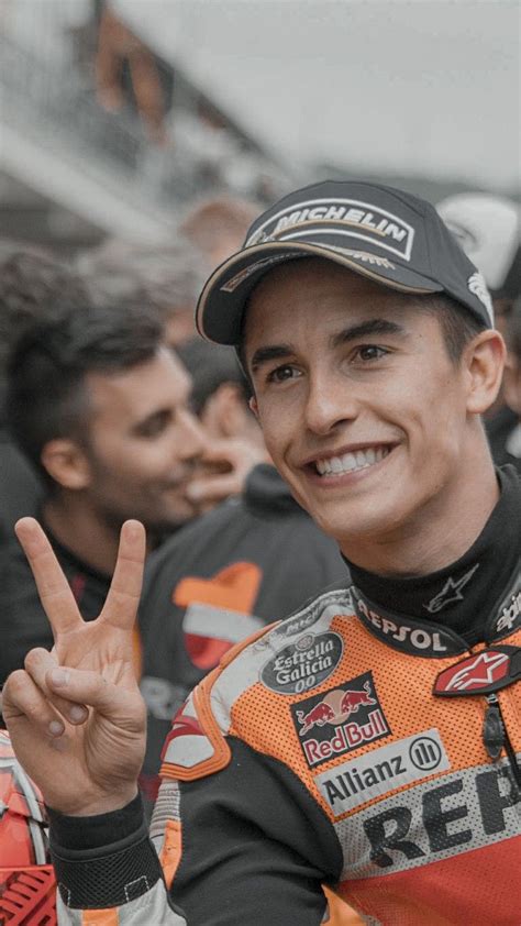 Marc Marquez Couples Poses For Pictures Editing Pictures Background
