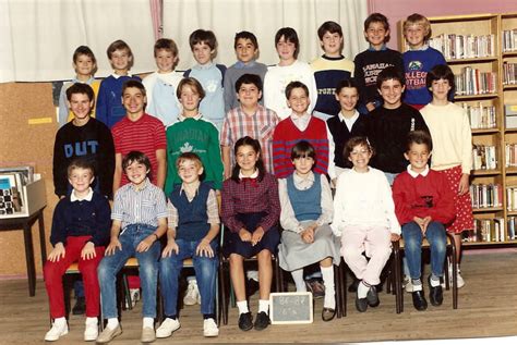 Photo de classe 1986 1987 6ème de 1986 Collège Jean Moulin Copains d