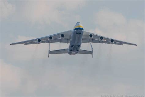 Antonov An 225 Mriya Cel Mai Mare Avion Cargo Din Lume
