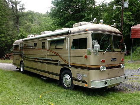 Josh snider from newell coach is back for another video! 1980 Newell 39CK Bus Motor Coach RV Vintage Class A | RV ...