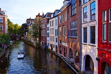 More news stories daily than any other english news source about the netherlands. Canals - Utrecht | Netherlands travel, Vacations to go ...