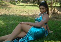 Tamil Actress Laksha Thighs Show Actress Album