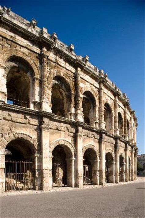 Die plattform bietet für firmen eine zeitgemäße art der internen. Arena von Nîmes - Bewertungen und Fotos