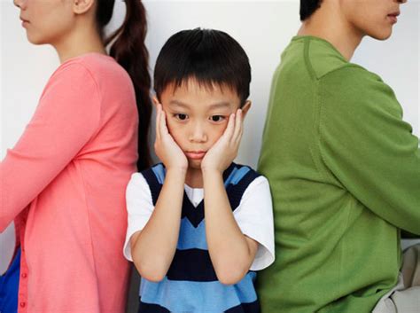 离异家庭孩子更容易产生逆反心理 智择优择校平台