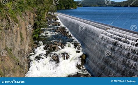 Spillway At Old Croton Dam Stock Image Image Of Embankment 28075869