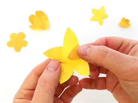 5 Cara Membuat Bunga Dari Kertas Mudah And Bisa Dipraktikkan Di Rumah