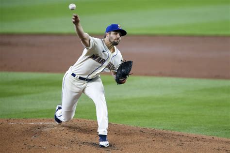 At age 29, graveman impressed and broke camp with the mariners, marking his return from 2018 tommy john. Mariners Decline 2021 Club Option On Kendall Graveman ...