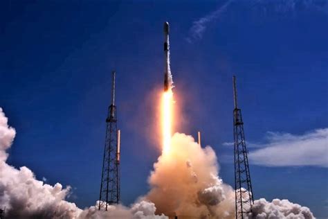 Características, competidores, precios y fecha de lanzamiento en chile. SpaceX lanzó una nueva flota de satélites Starlink ...