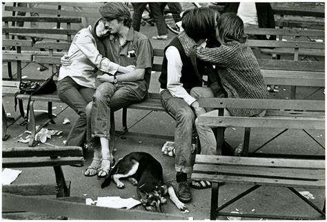 Black And White Photos Of Daily Life In New York In The 1960s Vintage