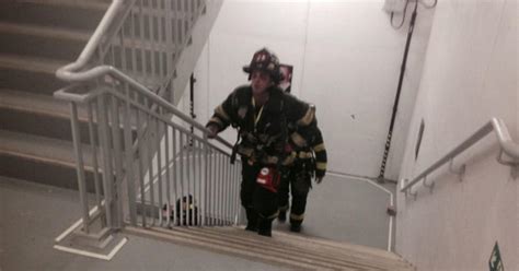 Firefighters Climb Wtc Stairs In Full Gear To Honor 911 Fallen Cbs
