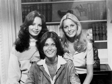 file charlies angels cast 1977 wikimedia commons