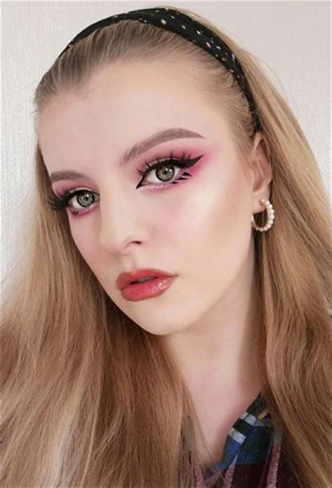 How To Paint Cute Makeup Only In This Way Can Make You Full Of Young
