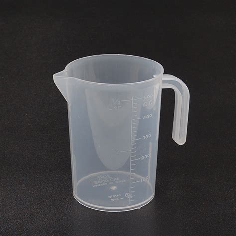 Don't mess up your recipe and be accurate! Measuring Cup - 500 ml | WORKSHOP SUPPLY