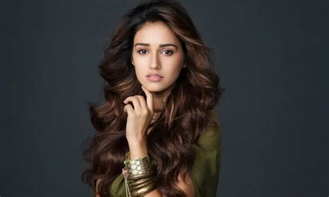 10 unknown facts about disha patani revealed secrets