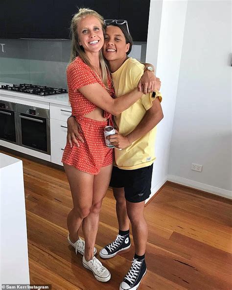 Sam kerr հɑӏӏ օƒ ƒɑʍҽ. Sam Kerr offered $1million contract by Premier League ...