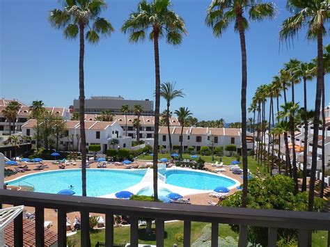 The luxury of living in front of the sea. Holiday Apartments to Rent on Parque Santiago 2 - Holidays ...