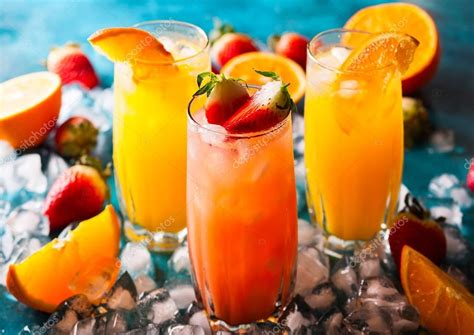 Summer Drinks In Glasses — Stock Photo © Sarsmis 148244111