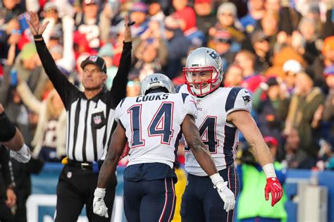 See our experts' fantasy football rankings for ppr formats, featuring their consensus top 80 running backs. New England Patriots move up ESPN NFL Power Rankings