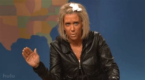 Video Kristen Wiig Does Tanorexic Mom Patricia Krentcil On Snl