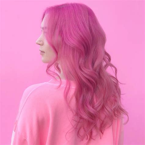 Pin by Roxanne on Beaux Cheveux | Pink hair, Hair color pink, Pink