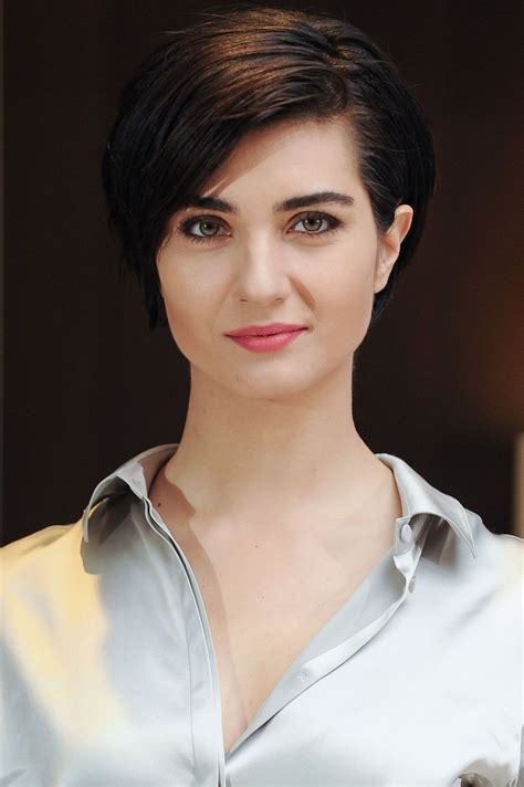 Find and save images from the tuba büyüküstün ♡♡ collection by sherifa (engnothing) on we heart it, your everyday app to get lost in what you love. Tuba Buyukustun - 'Rosso Istanbul' Photocall in Rome ...
