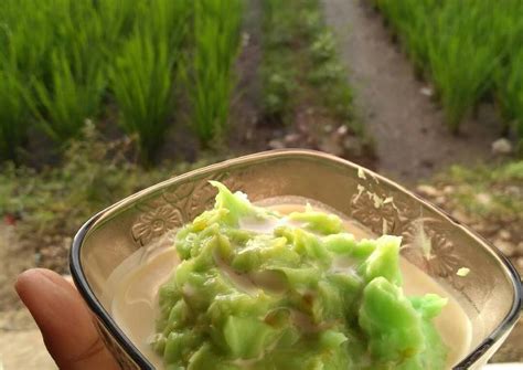 Maybe you would like to learn more about one of these? Resep Bubur sumsum pandan oleh Dina Agustina Dinots - Cookpad