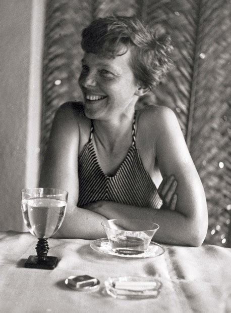 Rare Photos Of Amelia Earhart In Hawaii On Display Lifestyles Travel