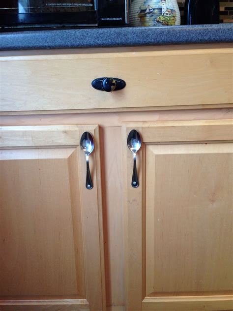 Lets Give Your Kitchen A New Look With These Ideas For Cabinet Handles
