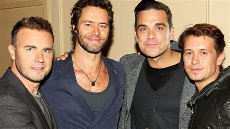 Robbie Williams To Rejoin Take That For Virtual Gig Bbc News
