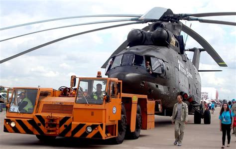 Mil Mi 26 The Largest And Most Powerful Helicopter In The World R