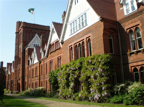 Girton College News - Cambridge in America