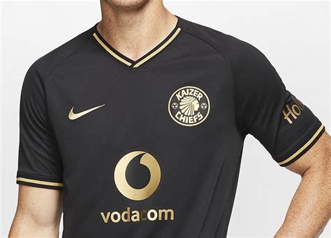 Kaizer chiefs and nike launched their new 2020/21 home kit that pays tribute to the club's rich heritage. Kaizer Chiefs Kit 2020/21 / The New Jersey To Go On Sale ...