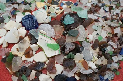 Maine In Pictures Seaglass Hunting Kennebunkport Boothbay Harbor Maine