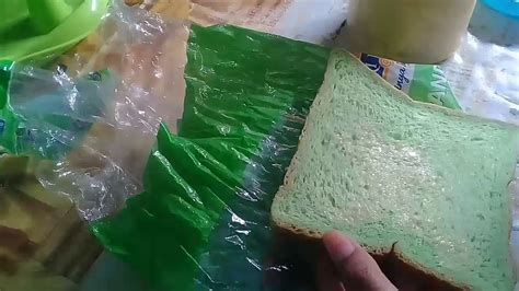 Mirip sekali denga roti di toko2 setelah roti dingin simpan diwadah tertutup atau diplastiki satu. CARA MEMBUAT ROTI PANGGANG LUMER||Simple dan mudah😋😚 - YouTube