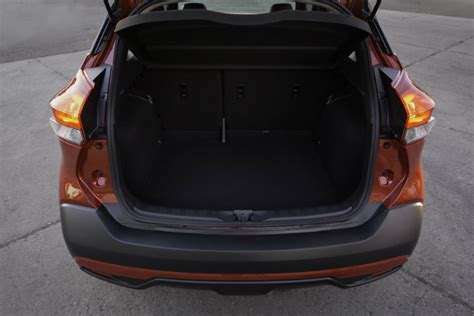 2018 Nissan Kicks Cargo Space And Interior Dimensions