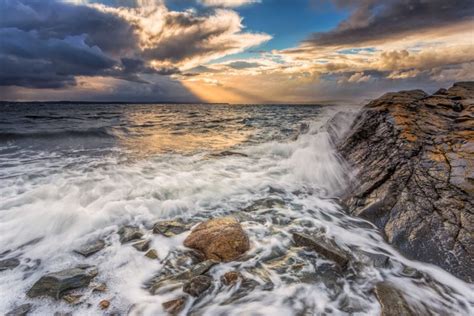Sunset Rocks Sea Waves Landscape Wallpapers Hd Desktop And Mobile