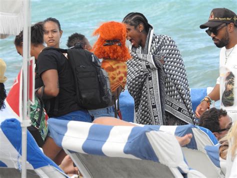 teyana taylor spotted on the beach in miami beach 07 gotceleb