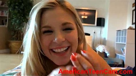 scarlet red loves it when you cum on her hands xvideos