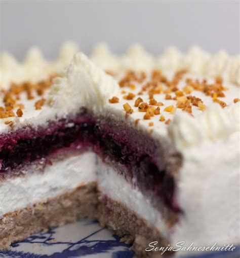 100 g hirse 200 ml wasser 2 el honig 1 eigelb 250 g himbeeren, frisch oder tk außerdem: Buchweizen-Waldbeeren-Torte | Glutenfreier nachtisch ...