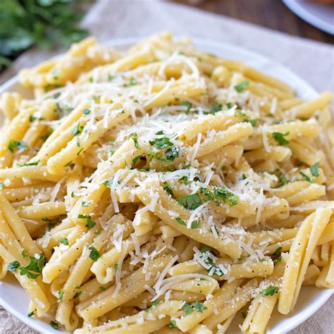 Quick And Easy Butter Garlic Noodles Life Made Simple