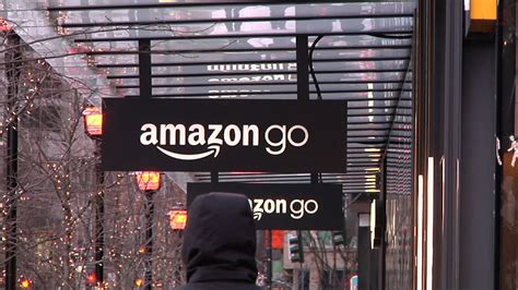 Inside Amazon's Smart, Cashier-Less Store - YouTube