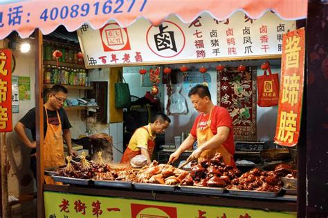 the best street food in shanghai